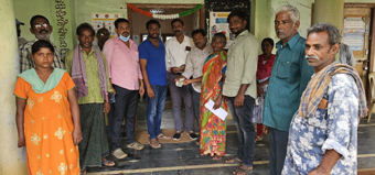 అర్హులందరికీ నూతన ఫించన్లు అందజేత