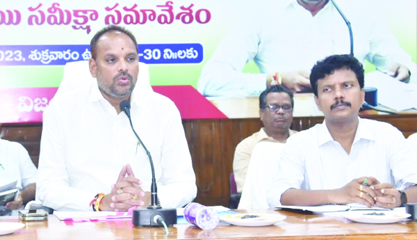 ప్రజల ఇంటి ముంగిటకే వైద్య సేవలు