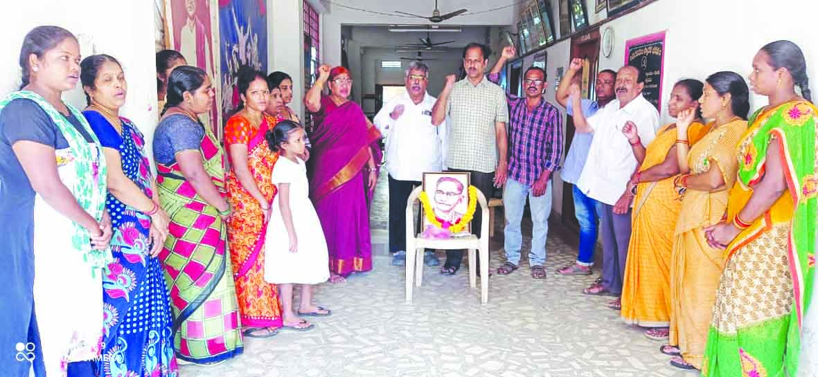 గుర్రం జాషువా ఆశయ సాధనకు కృషి