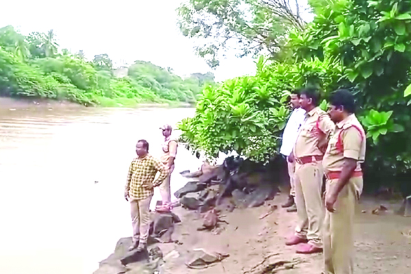 మొసలి కోసం ముమ్మర గాలింపు