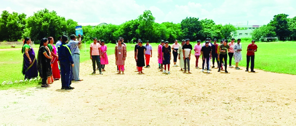  మహిళా వర్సిటీలో ఎన్‌ఎస్‌ఎస్‌ ఆధ్వర్యంలో ఫ్రీ ఆర్‌డి సెలక్షన్స్‌