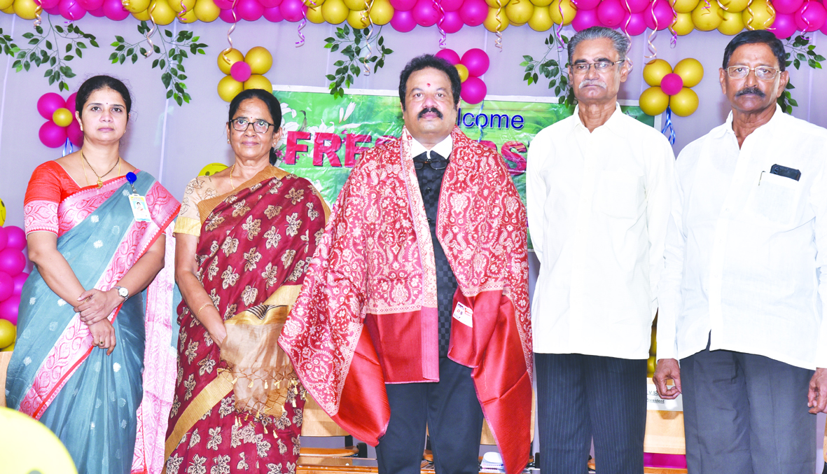 విద్యార్థులు కాలాన్ని వృధా చేయొద్దు