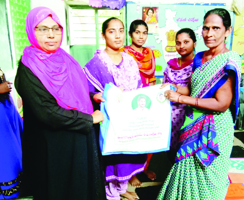 పౌష్టికాహారం  తల్లి బిడ్డకు శ్రేయస్కరం:సిడిపిఓ