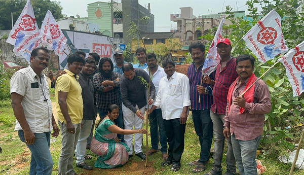 పర్యావరణ పరిరక్షణే లక్ష్యం : గురాన అయ్యలు