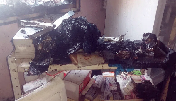 బీబీనగర్‌ ప్రభుత్వ దవాఖానలో అగ్నిప్రమాదం..