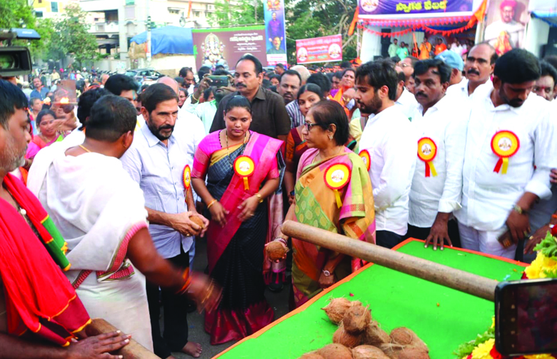 వైభవోపేతంగా వినాయక నిమర్జన ఘట్టం పూర్తి