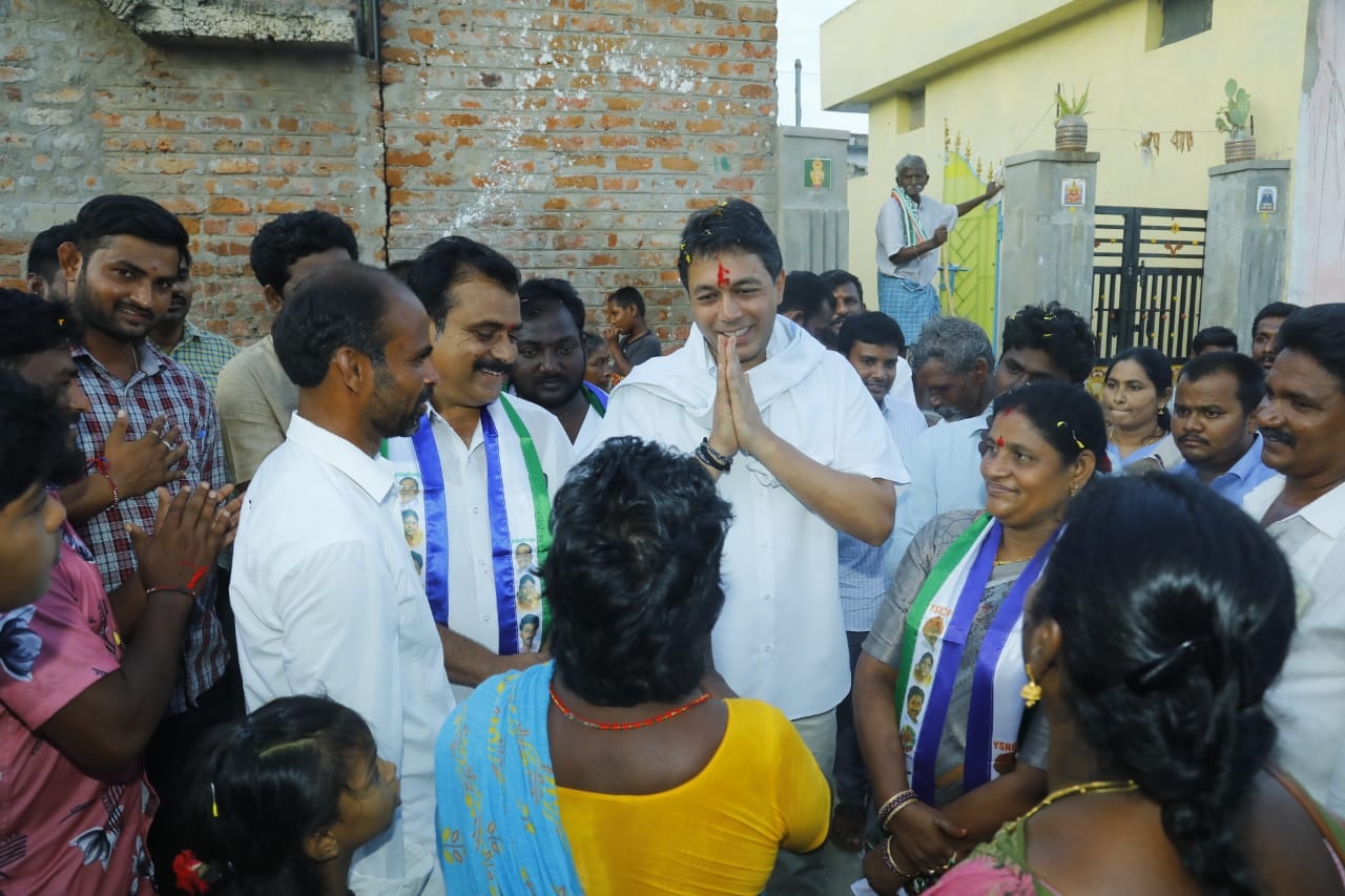 'గడపగడపకు మన ప్రభుత్వం'