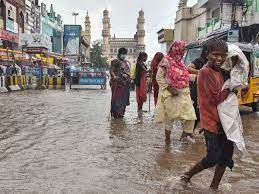 రాష్ట్రవ్యాప్తంగా కురుస్తున్న వర్షాలకు తడిసిముద్దయిన పలు ప్రాంతాలు