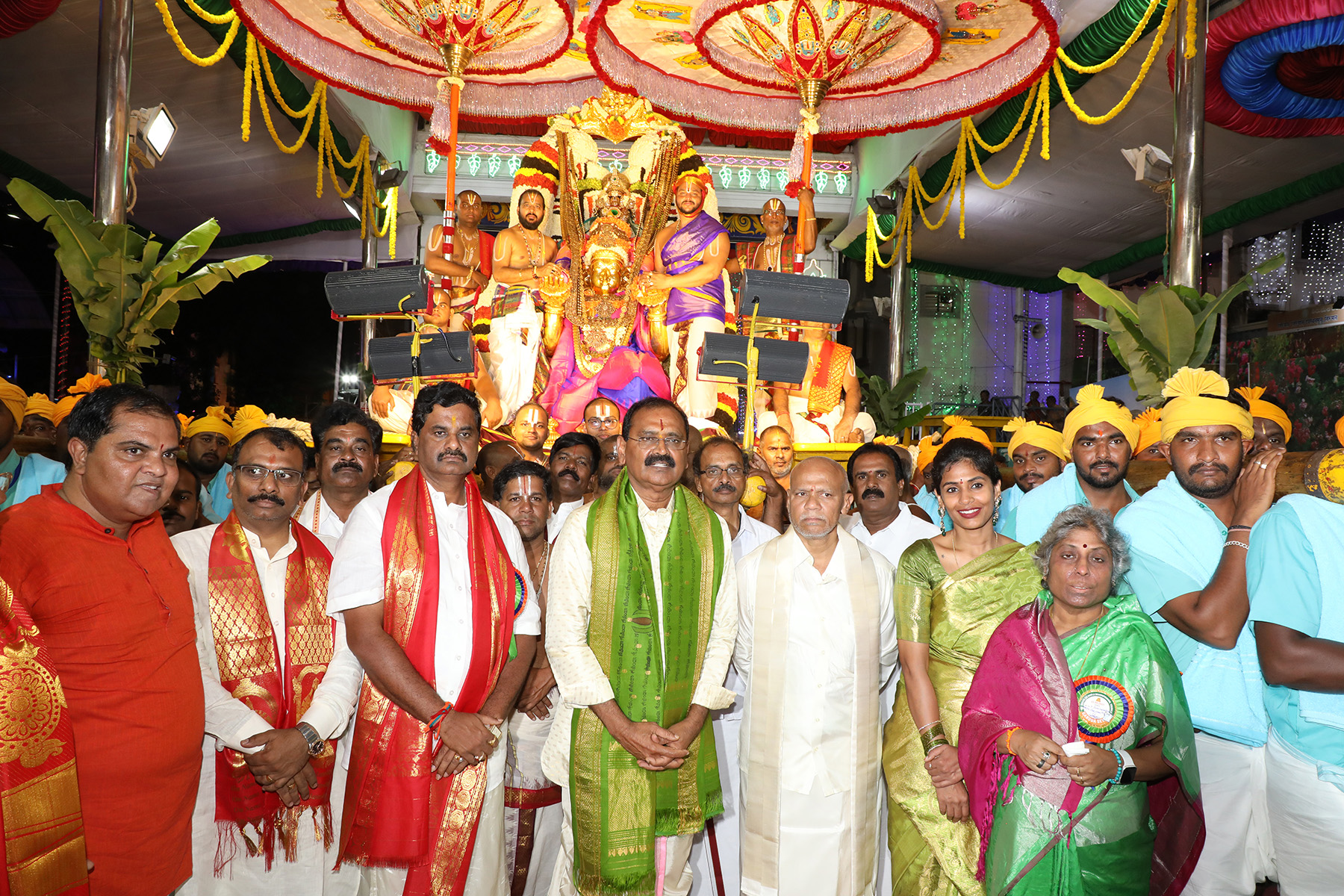 గరుడ వాహన సేవలో టిటిడి ఛైర్మన్‌ 