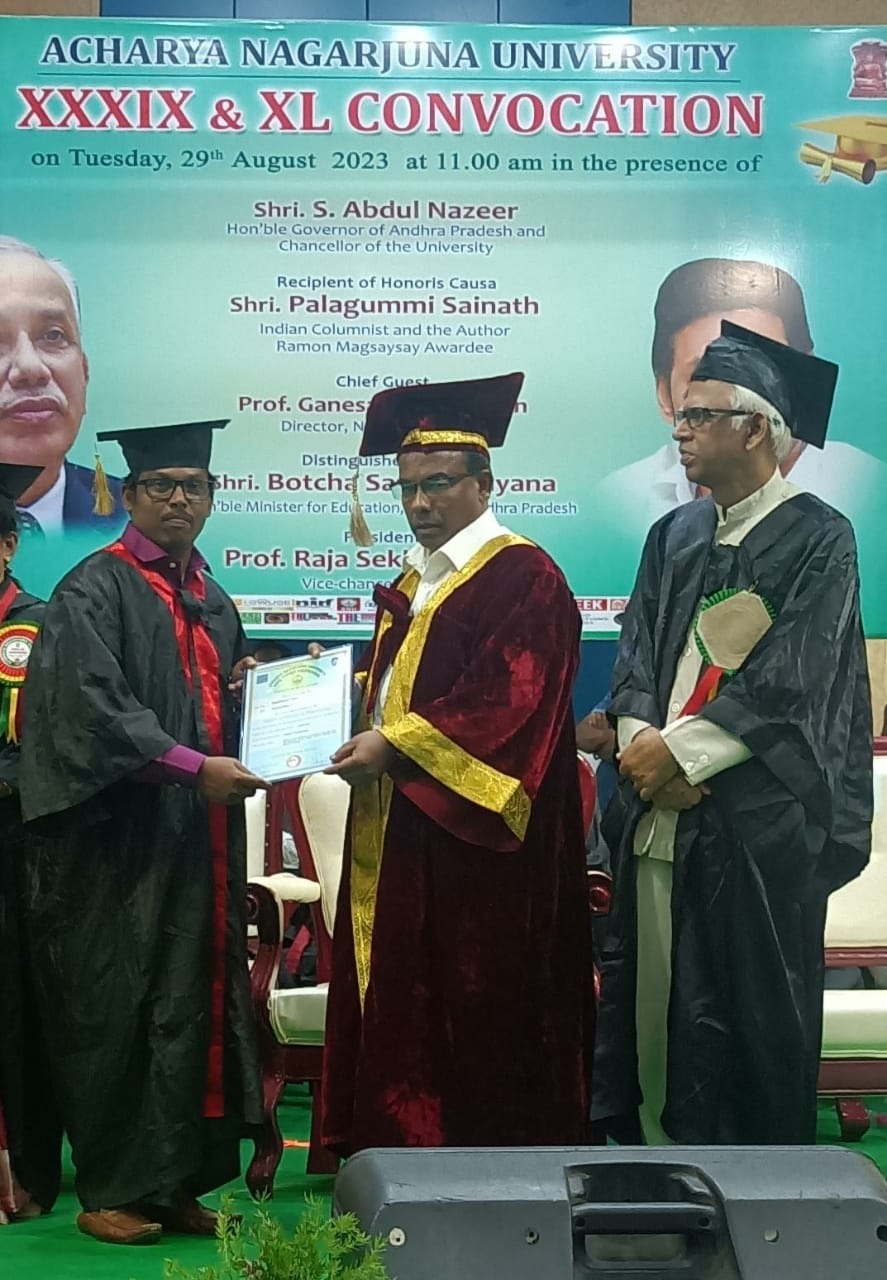 వర్రె రంజిత్ కుమార్‌కు డాక్టరేట్