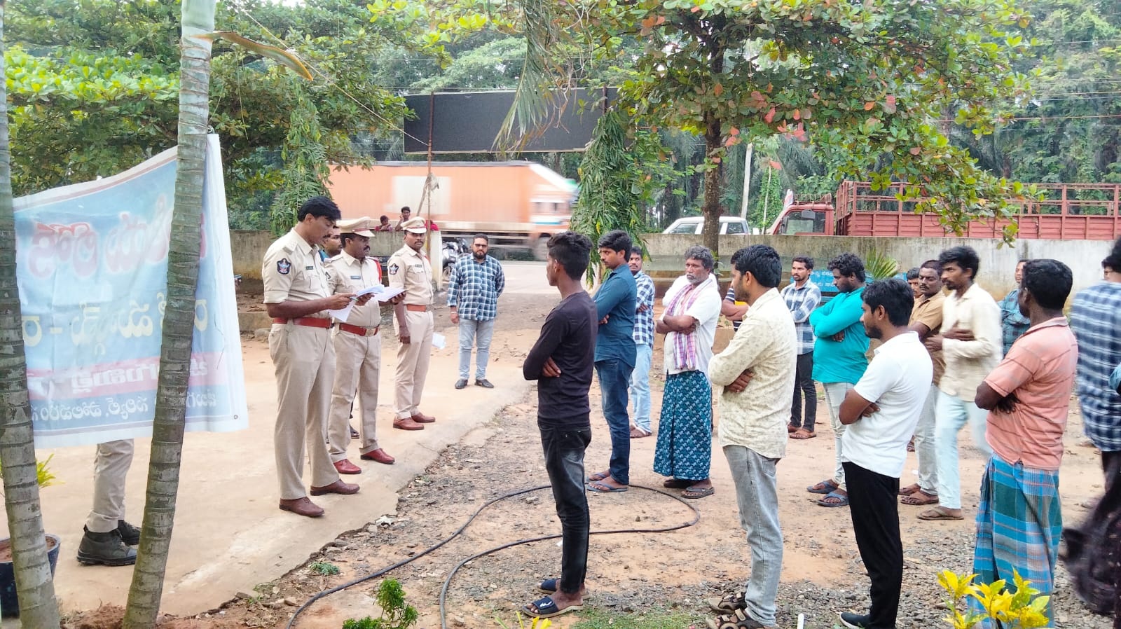 రౌడీషీటర్‌లు సత్ప్రవర్తన కలిగి ఉండాలి