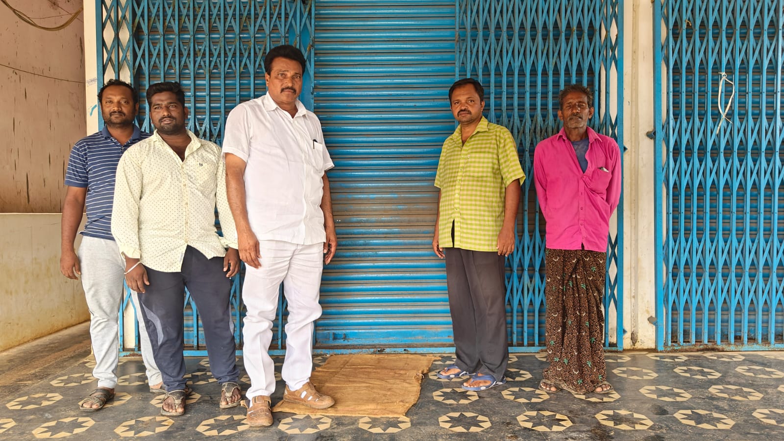 చంద్రబాబు అక్రమ అరెస్టును నిరసిస్తూ..