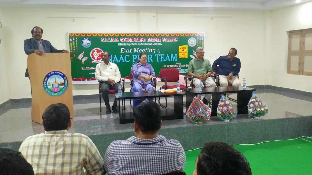 ముగిసిన నాక్ కమిటీ పర్యటన