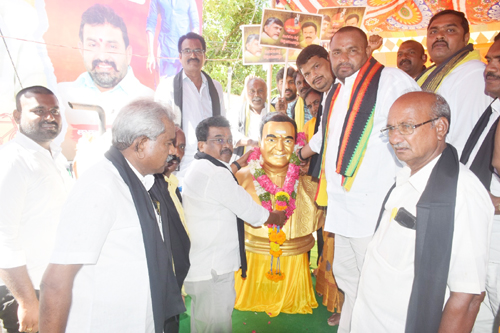 టిడిపి రాష్ట్ర కార్యదర్శి గూడపాటి శ్రీనివాసరావు