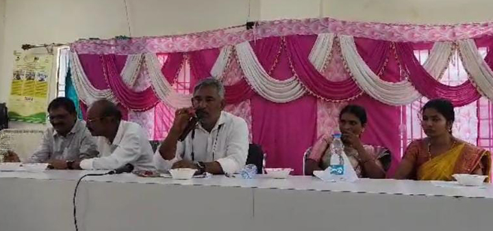 మంచినీటి ట్యాంకులను పరిశుభ్రం చేయండి..