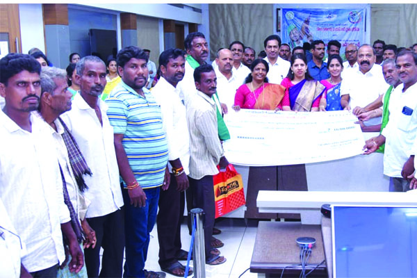 1,154 మందికి వైఎస్‌ఆర్‌ రైతు భరోసా జమ