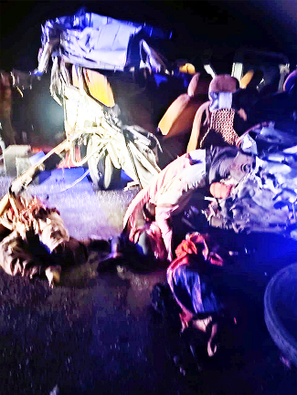 ఘోర రోడ్డు ప్రమాదం