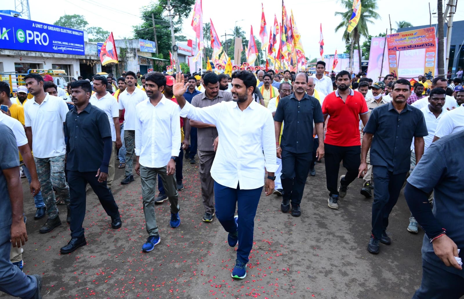 20 లక్షల ఉద్యోగావకాశాలు కల్పిస్తాం