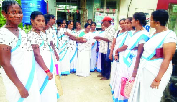 ఆశా కార్యకర్తల సమస్యలు పరిష్కరించాలి