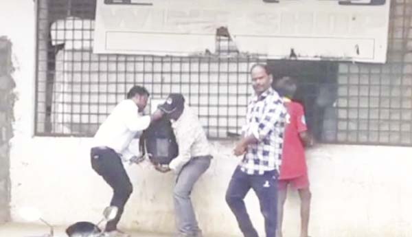 బొబ్బిలిలో మద్యం మాఫియా