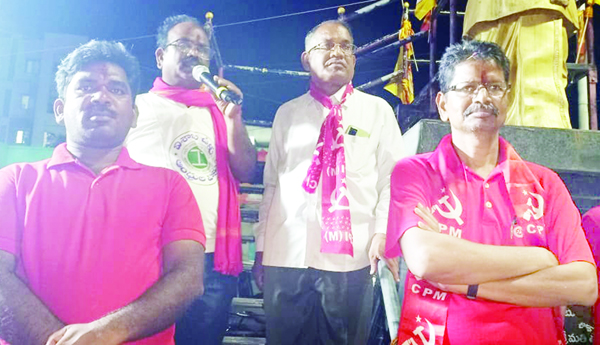 విశాఖ ఉక్కును అమ్మితే అంతు తేలుస్తాం