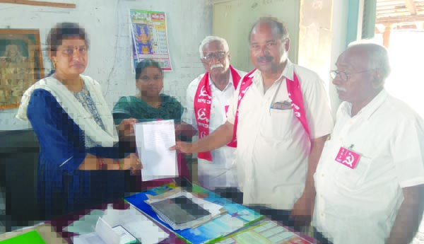 ప్రజా సమస్యలు పరిష్కరించాలని సిపిఎం వినతి