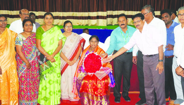 మౌలిక సదుపాయాల కల్పనకు కృషి