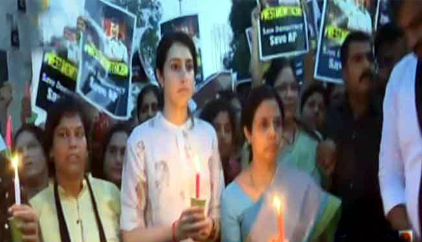 Candle-rally-protesting-Chandrababu's-arrest