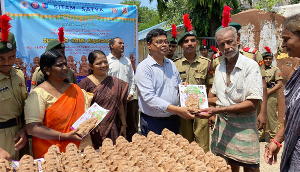 clay-idols-distribution-in-sitam