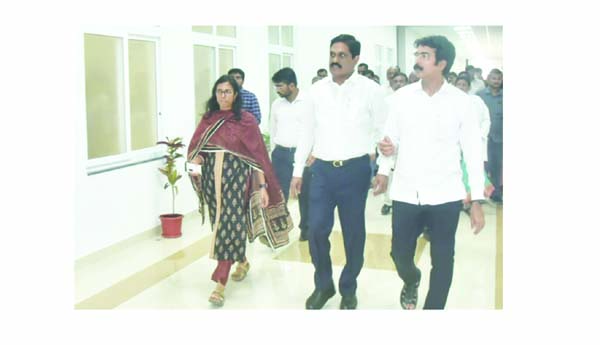 ఇది చారిత్రాత్మక ఘట్టం