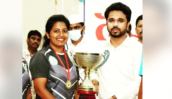 బాస్కెట్‌బాల్‌ జాతీయస్థాయి జట్టుకు సౌజన్య