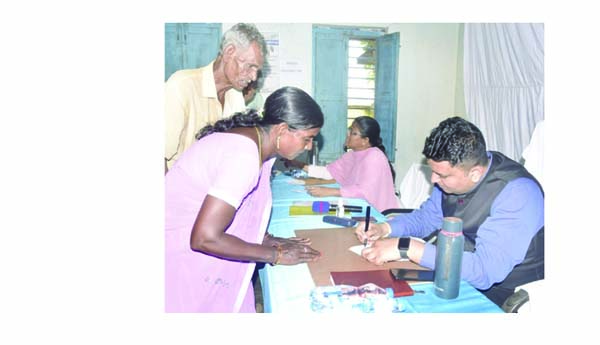 చిత్తశుద్ధితో వినతుల పరిష్కారం