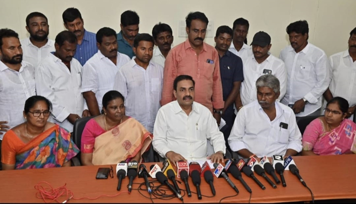 ధనార్జన ధ్యేయంగా చంద్రబాబు పాలన : కాకాణి