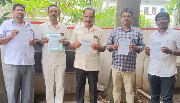 State-level-conference of-coconut-farmers-Invention-of-leaflets