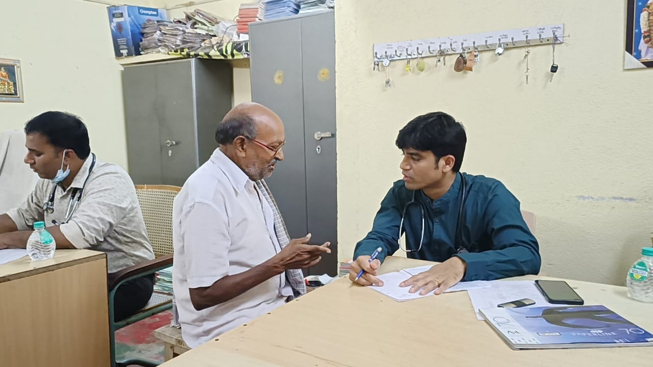 ఉచిత వైద్య శిబిరం జయప్రదం