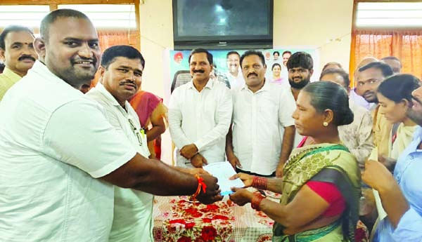 పేదల సంక్షేమమే ధ్యేయంగా పాలన