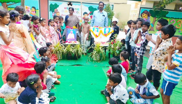 Gandhi-and-Lal-Bahudur-Shastri-Jayanti