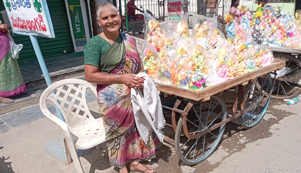 market--in-vinayaka-festival