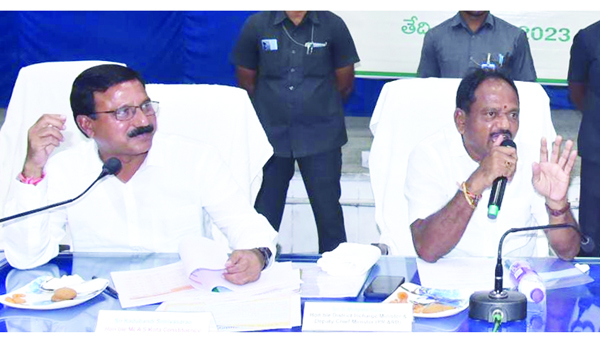 ఆరోగ్య సురక్షతో వైద్యానికి భరోసా