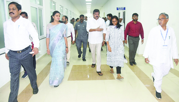 15న వైద్య కళాశాల ప్రారంభం