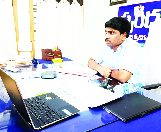 ఓటర్ల జాబితాను రాజకీయ కోణంలో చూడొద్దు