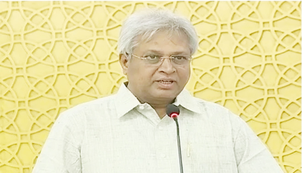 Skill-development-case-Undavalli-Arun-Kumar-filed-a-PIL-in-AP-High-Court