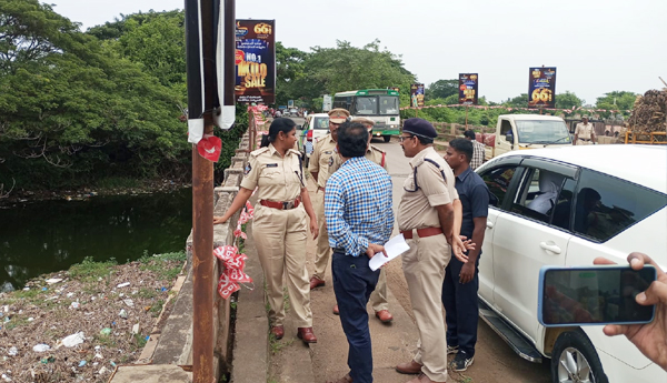 police-abserve-ganesh-rallies