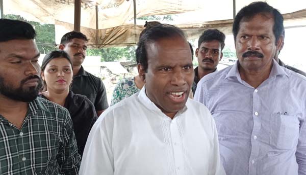  పరిశ్రమల కాలుష్యం నుంచి ప్రజలను కాపాడాలి