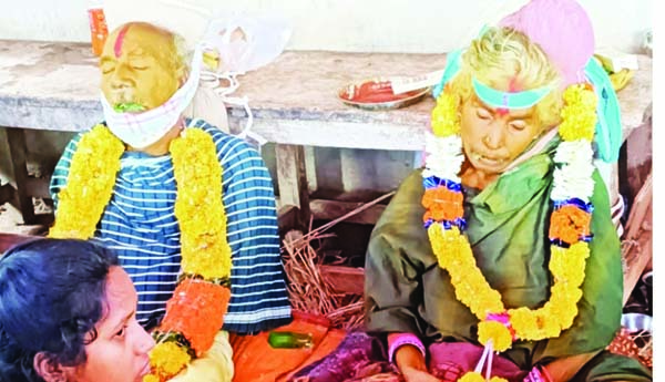 మరణంలోనూ వీడని బంధం