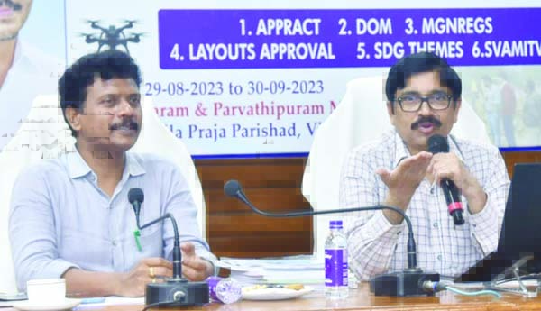 పాలనాంశాలపై సంపూర్ణ అవగాహన ఉండాలి