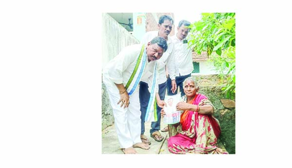 అందరికీ పథకాలు అందాలి