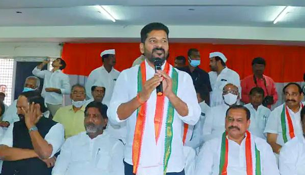 There-will-be-no-inclusion-in-Vijayabheri-Sabha-TPCC