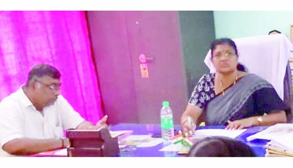 పరిహారం చెల్లించాకే నిర్మాణాలు తొలగిస్తాం