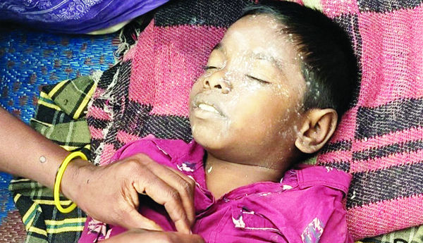 అనారోగ్యంతో ఆశ్రమ పాఠశాల విద్యార్థి మృతి